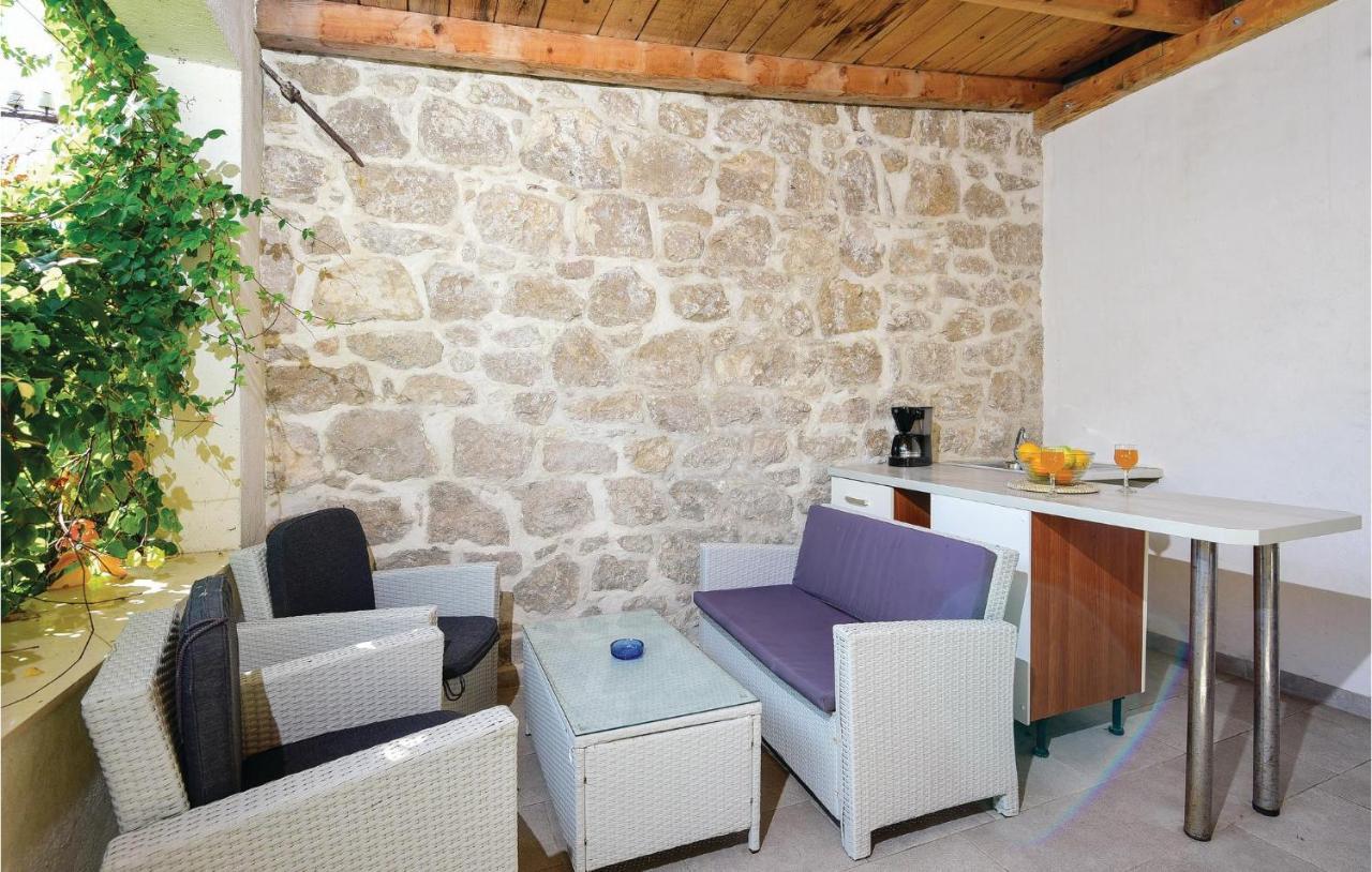 4 Bedroom Lovely Home In Žuljana Esterno foto