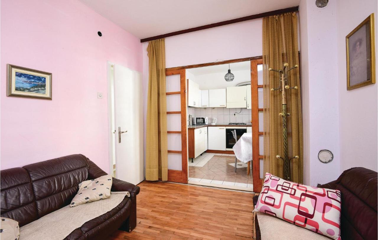 4 Bedroom Lovely Home In Žuljana Esterno foto